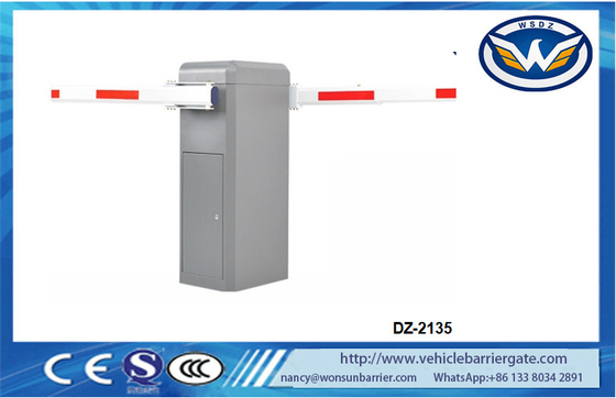 แผงกั้นที่จอดรถสำหรับงานหนัก 2 มอเตอร์ 2 บูม 24VDC แผงกั้นยานยนต์สำหรับชุมชน