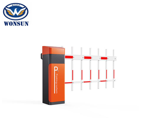 อายุการใช้งาน 5 ล้าน 24VDC มอเตอร์แบบไม่มีแปรง ที่กั้นที่จอดรถ ประตูกั้นถนนปลอดภัยพร้อมแขน 6 ม