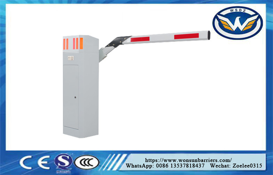 สแตนเลส ประตูอุปกรณ์ป้องกันการจอดรถ 200W 1.5s-6.0s ความเร็วปรับ IP54